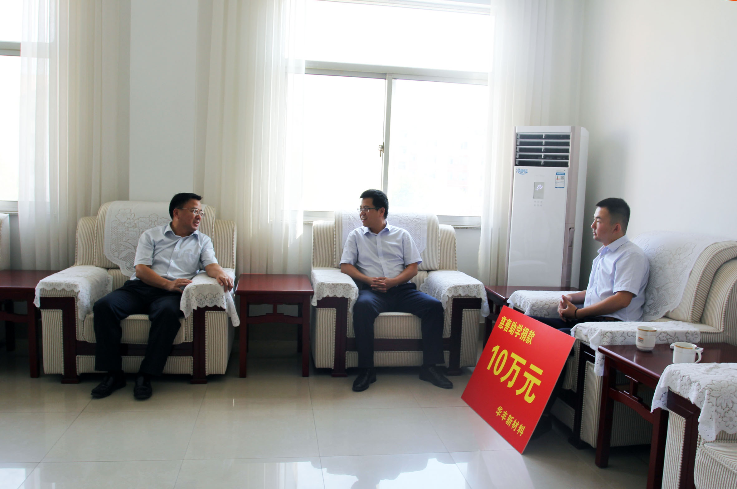 1566627601613531.jpg 1566627601613531.jpg