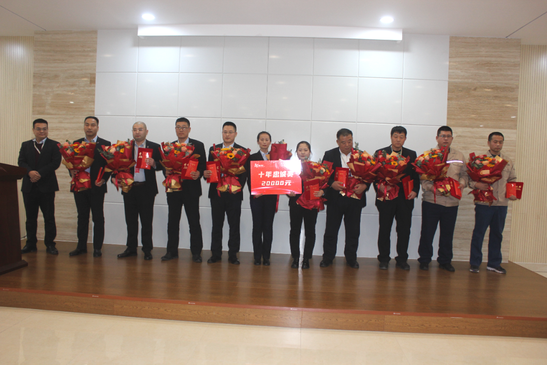 1651213388704903.png 334.png